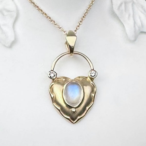 SERENA HEART LOCK PENDANT